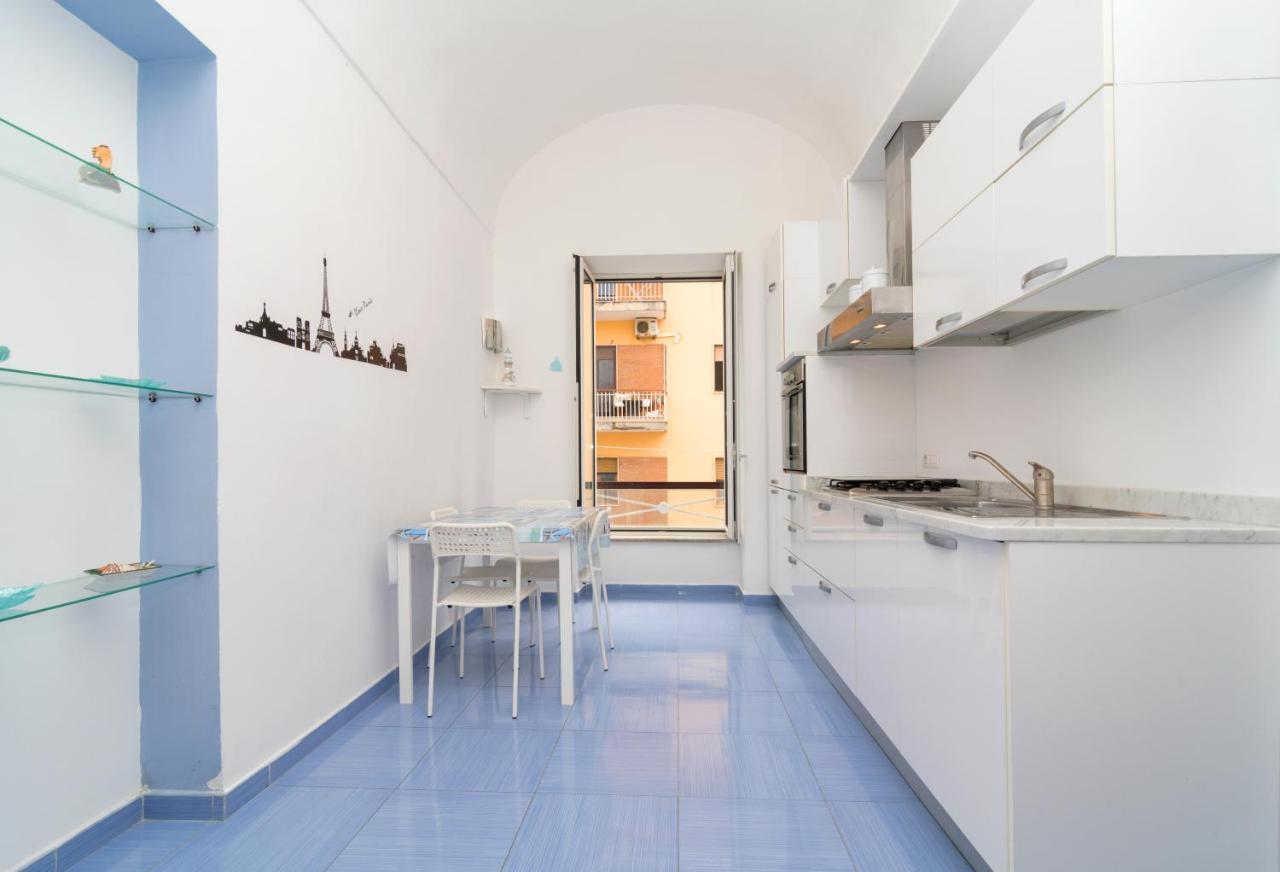 Emily'S Apartment Meta Εξωτερικό φωτογραφία