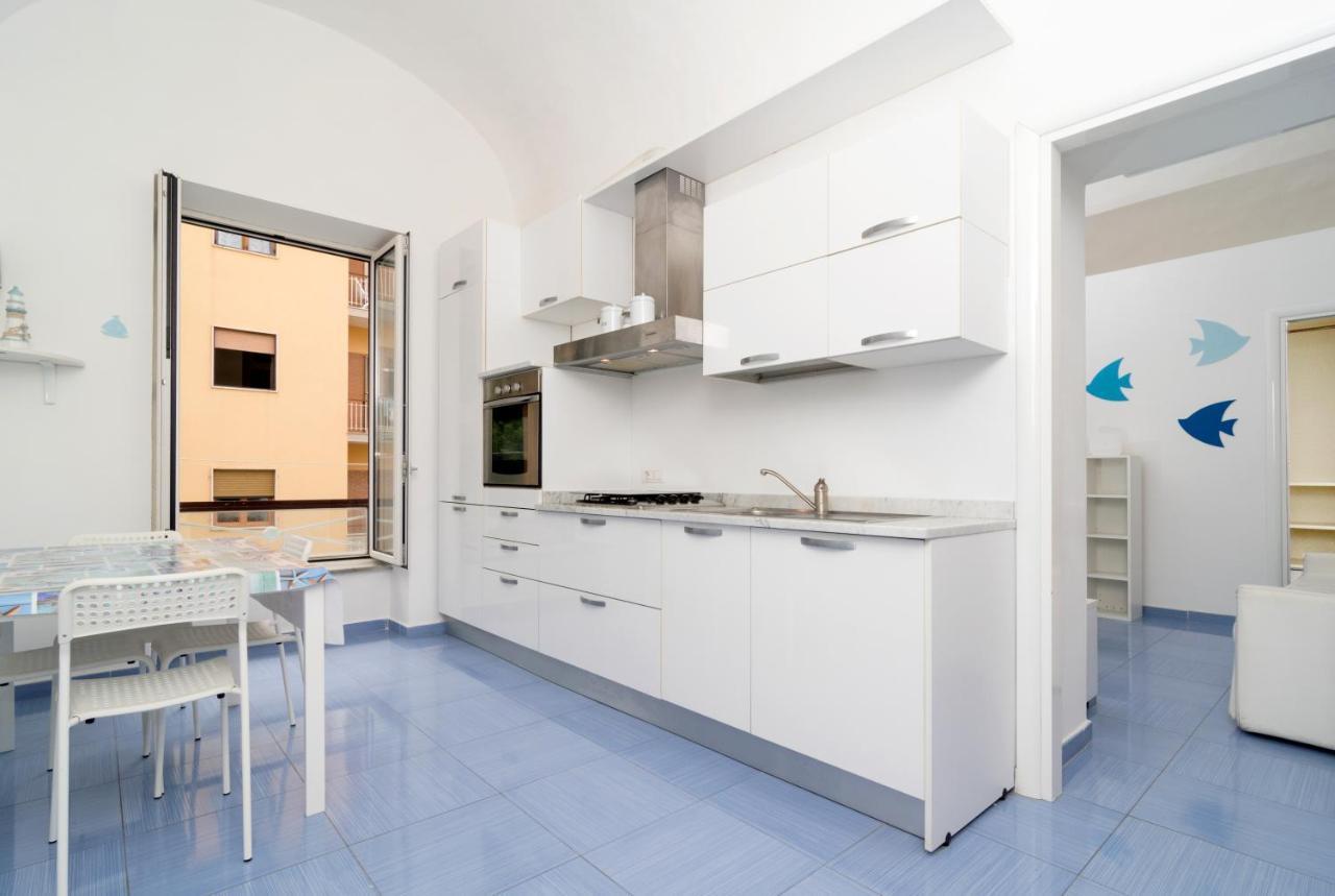 Emily'S Apartment Meta Εξωτερικό φωτογραφία