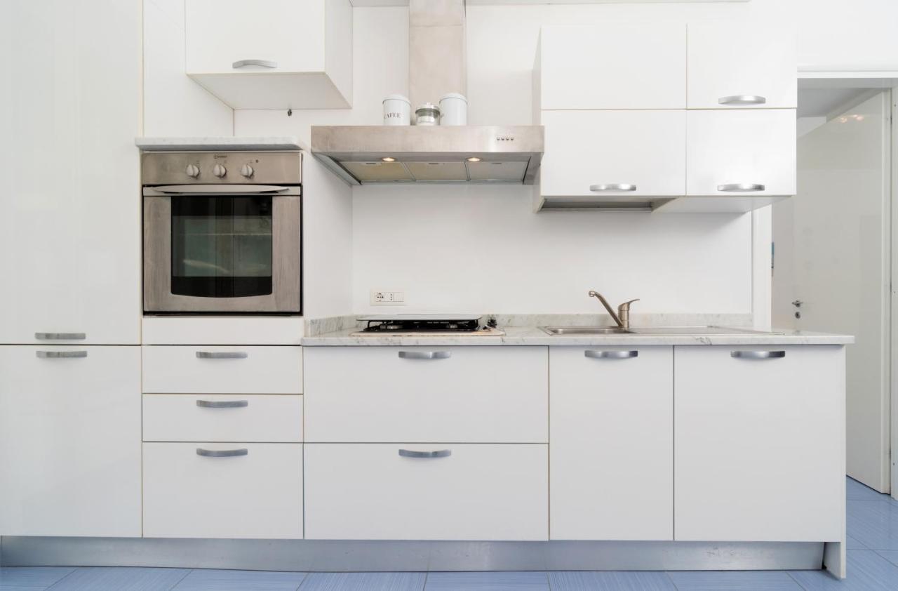 Emily'S Apartment Meta Εξωτερικό φωτογραφία